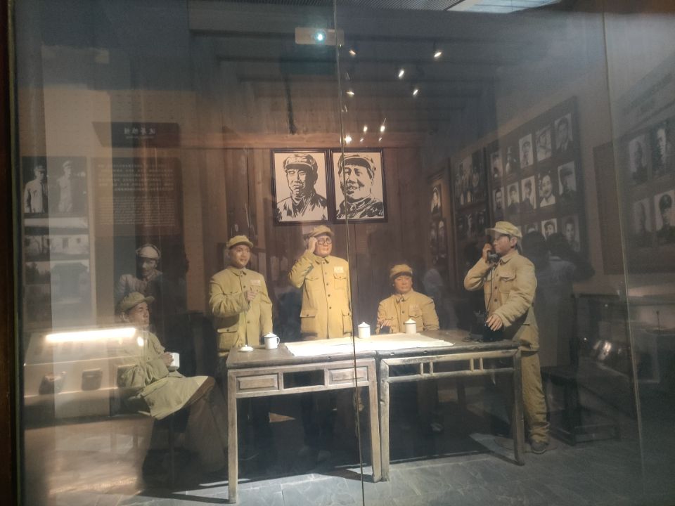 ��Ժ�W�������l�����мtɫ�Ļ����s�m����Ѫ�}