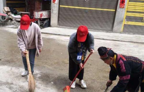 ���������^ô�(zh��n)����һ���쾚�ĵ����ո���