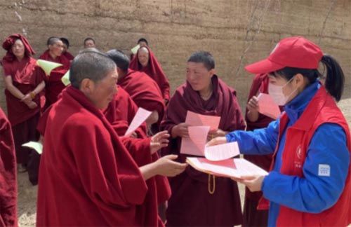 �S���o�`���ڡ��ؖ|���顱�ϵĺɻ�