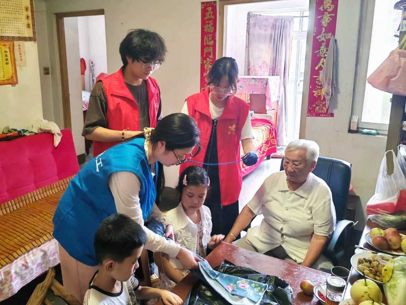 ���I������־Ը����ꠣ��������ģ� �c��ͬ��