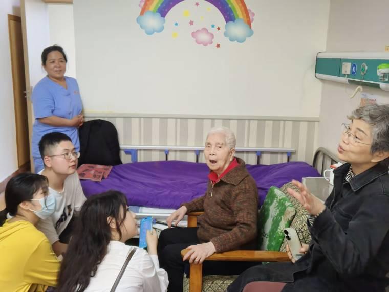 ���ώ�����W(xu��)���W(xu��)Ժ4���_չ������Ϧ�(y��ng)�t�����v�����ġ�־Ը���(d��ng)