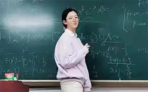 ���@λŮ��������l����