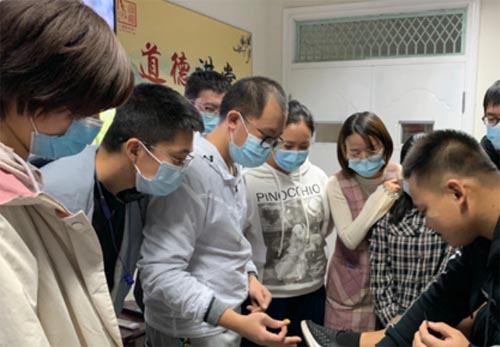 ����Դ����߅������,�������t(y��)�Ļ�