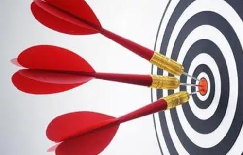 ���������־����