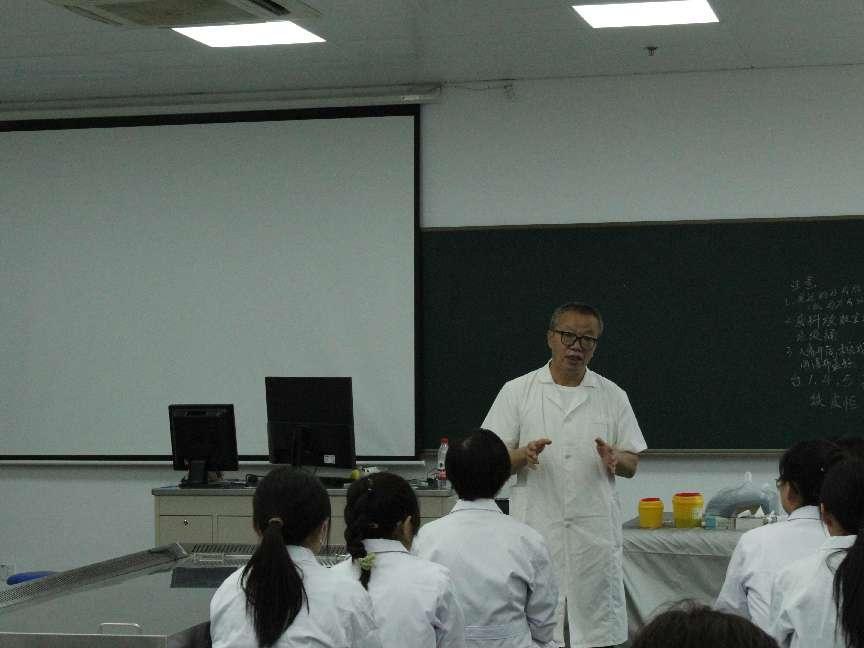 ���ݎ�����W ���Լ����T���պ���֮ǰ·