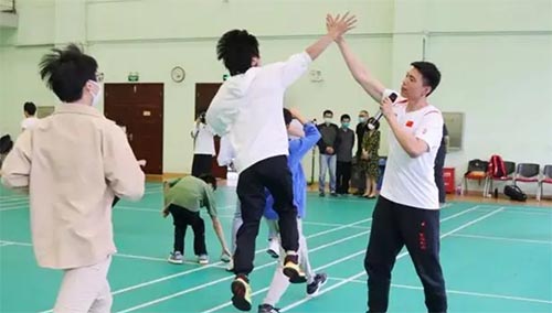 ������W�����\�Ӝp�������@һ�Ŀ���M��У