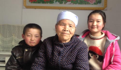 �Ą��Ů���߳�����