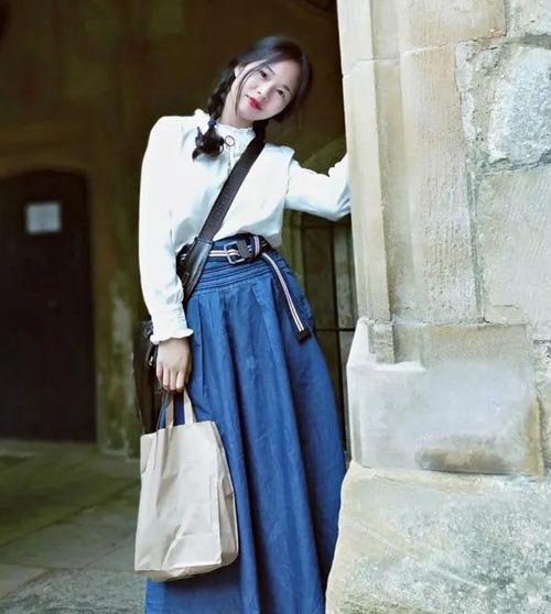 ʮ�Ѵ�W(xu��)�������ӣ���ˮ���߁�(l��i)��׷��Ů��