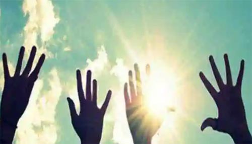 ���˄�־����600