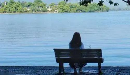 ��׃�������\�ĸ߿���־����