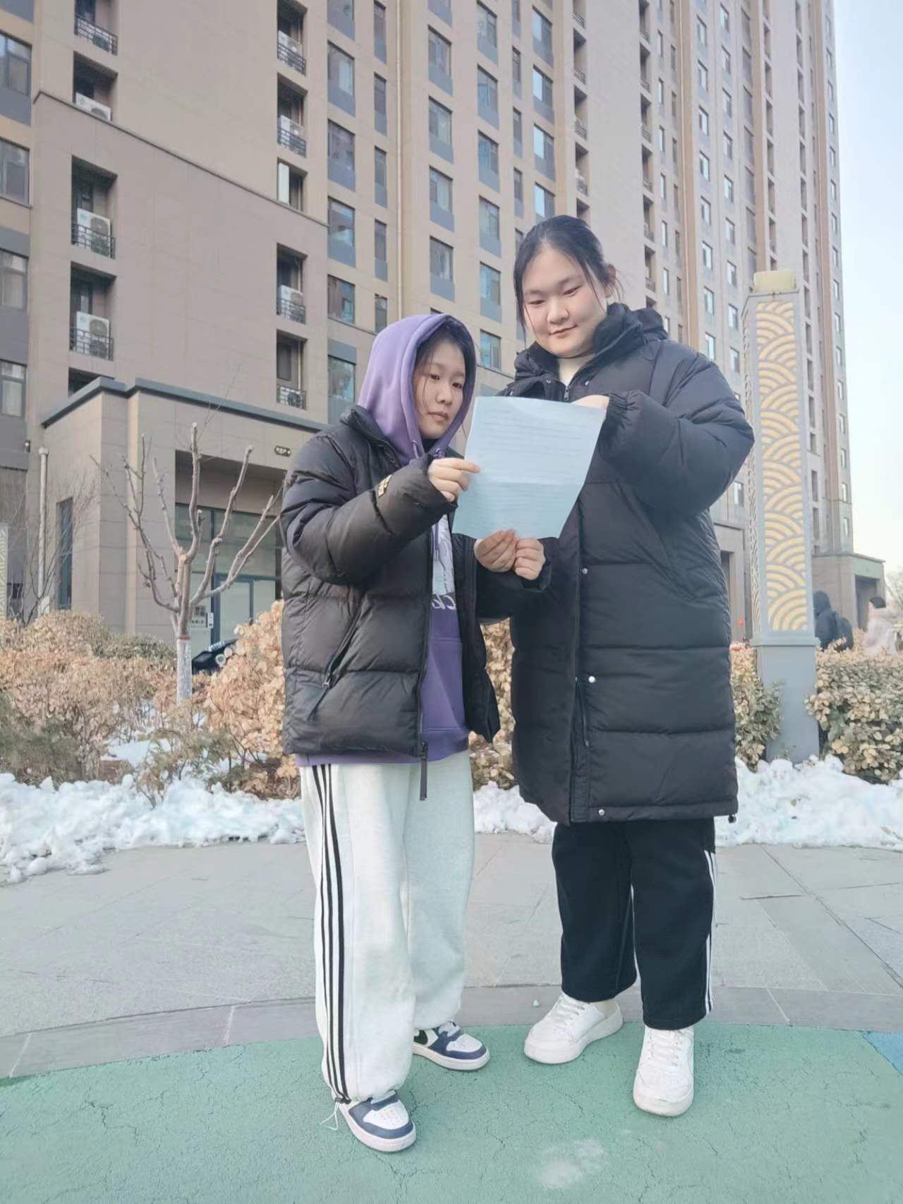 ���M��^���������