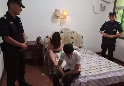 Ů��W���ṩ���Խ��ס���ӛ�߂��b���˰��L