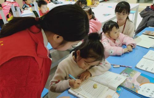 ��G�܉�����������Ⱥ��׌�Һ���