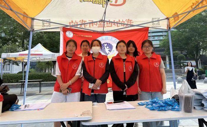 ���漯�М�ů�չ٣����������c���H����ĩ