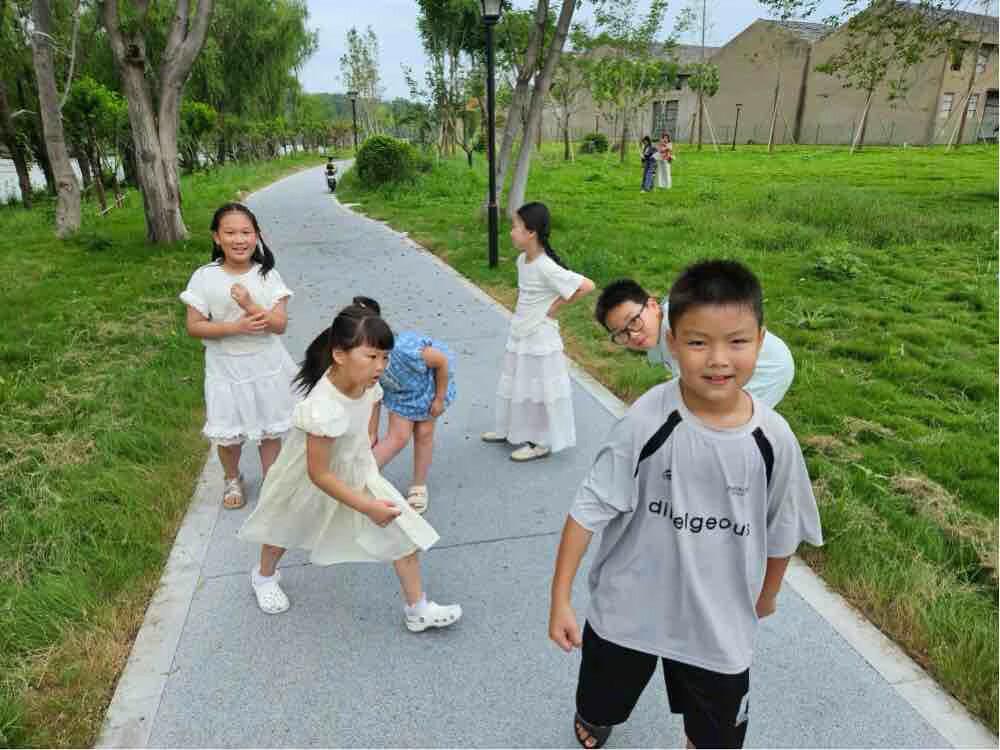 �����\��ǧ�����}����ֲ�W�Ӽ҇����